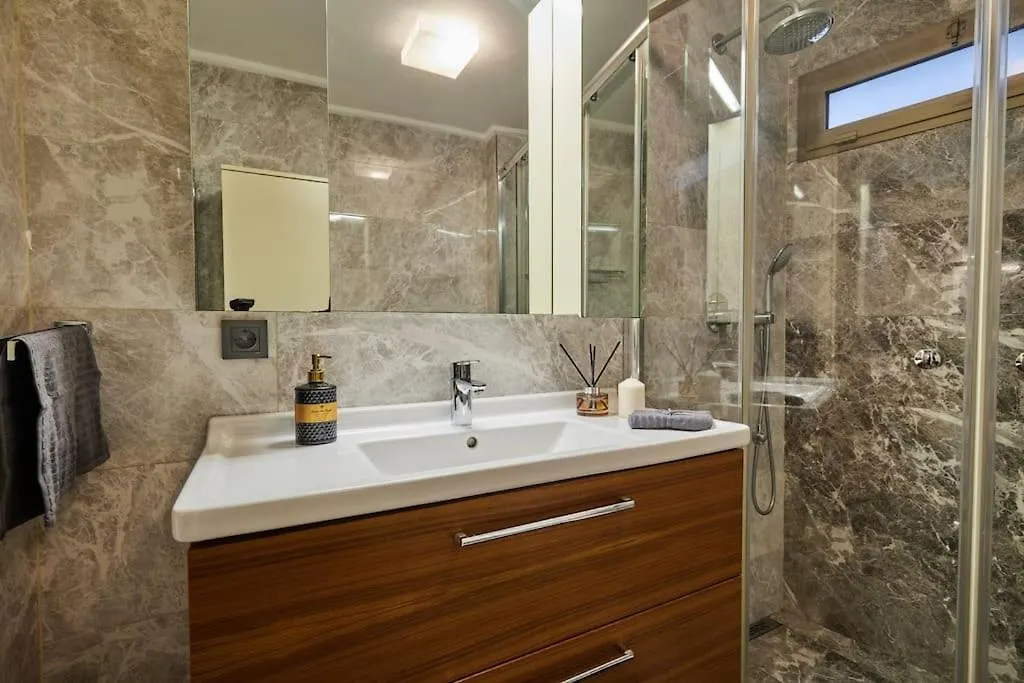 Stunning Apartment In Bebek - Manolya8 Istanbul