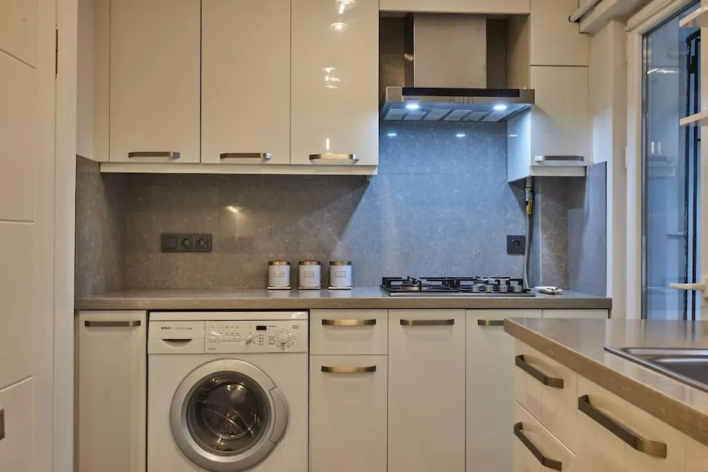 Stunning Apartment In Bebek - Manolya8 Istanbul
